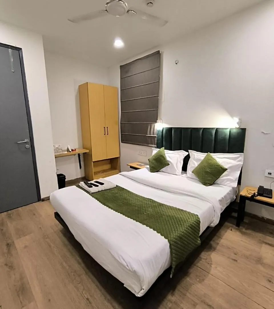 Hotel 7 Star Paschim Vihar Couple Friendly Dillí 3*,