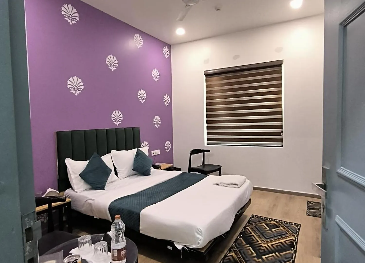 Hotel 7 Star Paschim Vihar Couple Friendly Dillí