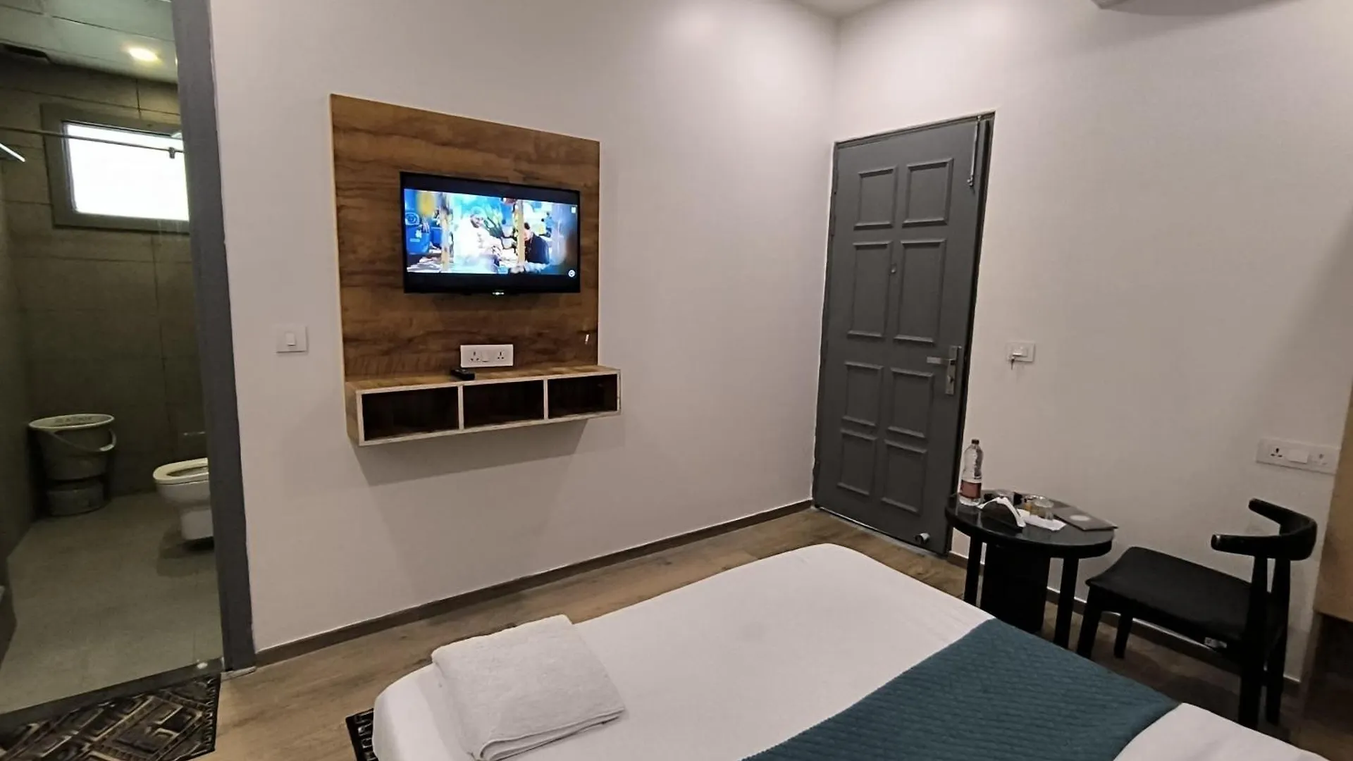 Hotel 7 Star Paschim Vihar Couple Friendly Dillí 3*,