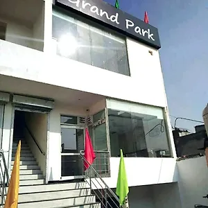 grand-park.shimlahotels.net/
