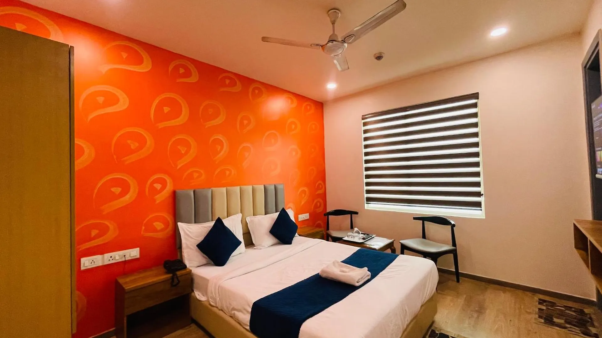 ***  Hotel 7 Star Paschim Vihar Couple Friendly Delhi  India